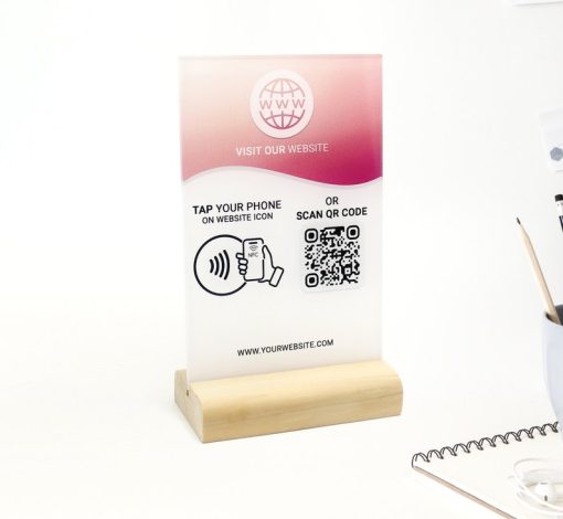NFC QR Kodlu İşletme Tabelası: Sosyal Medya İnceleme Standı